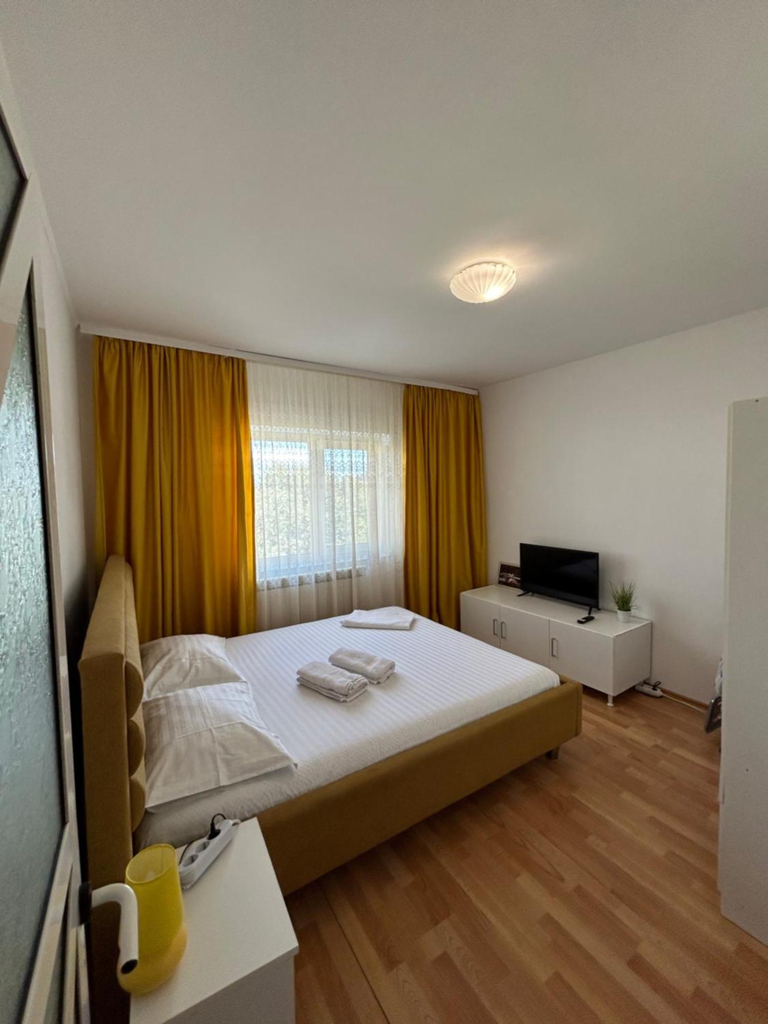 Sj Apartment Tulcea Exterior photo